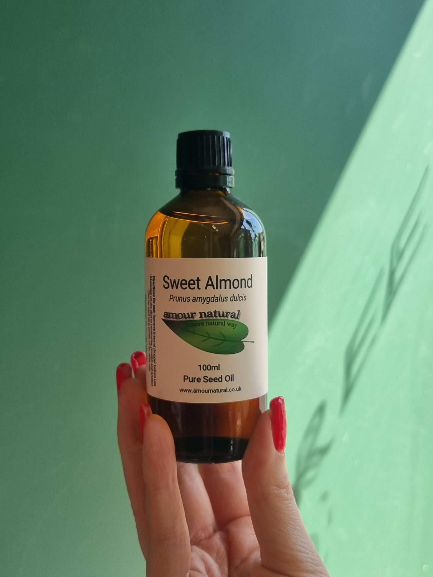 Amour Natural Sweet Almond Oil